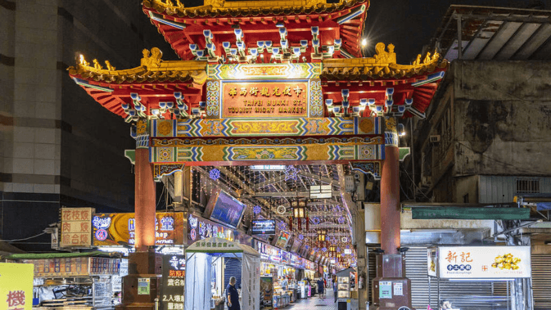 Best night markets in Taipei｜5 local favorites that outshine Shilin Night Market + Michelin Bib Gourmand street foods!