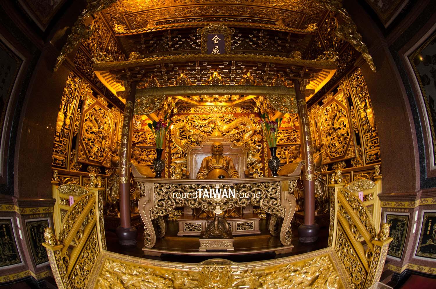 Alishan_Shouzhen_Temple_________-003.jpg