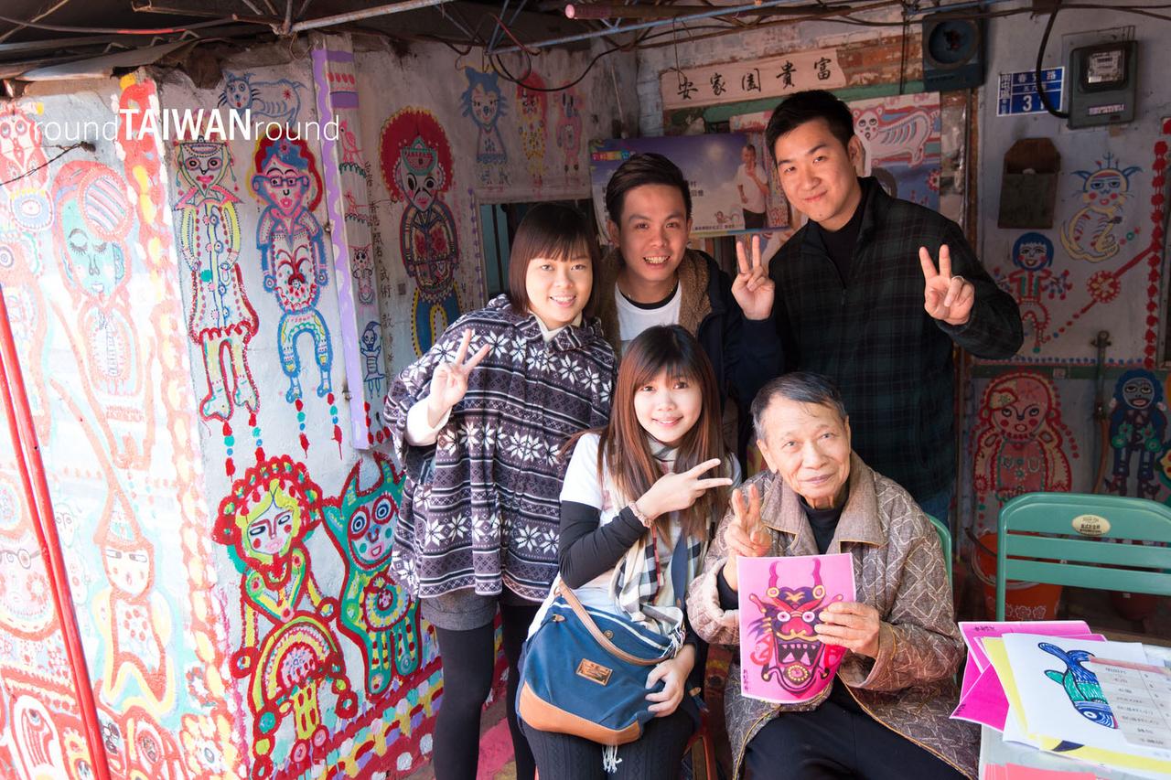Rainbow_Military_Dependents__Village_______-003.jpg