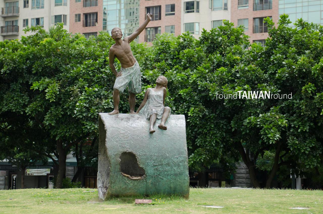 Fengle_Sculpture_Park_________-005.jpg
