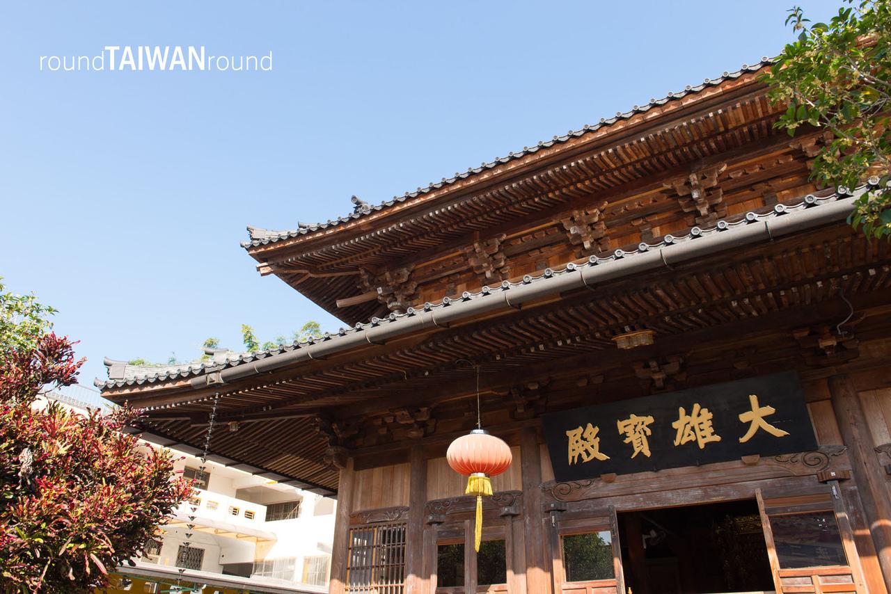 Linji_Huguo_Temple_________-003.jpg