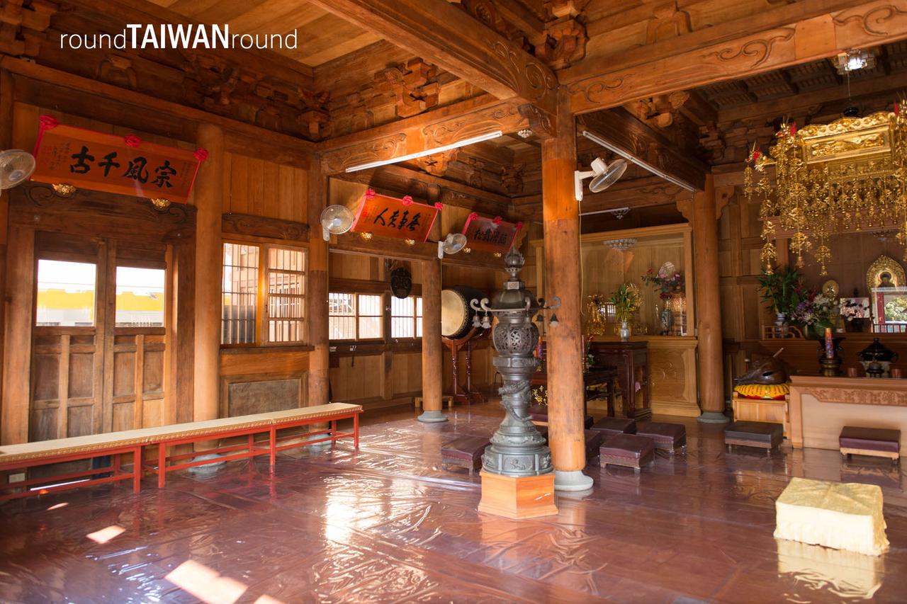 Linji_Huguo_Temple_________-004.jpg