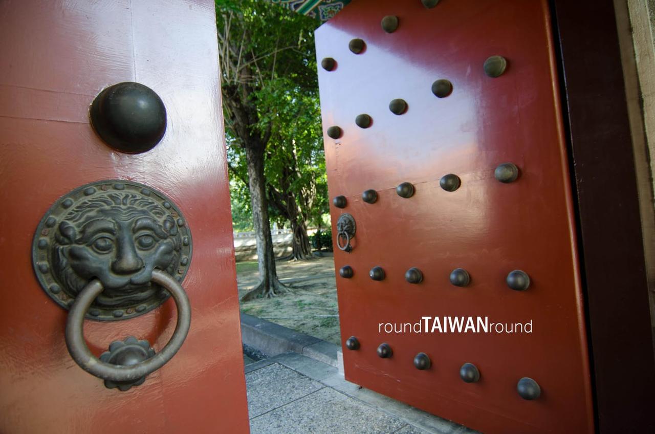 Taichung_Confucius_Temple_____-005.jpg