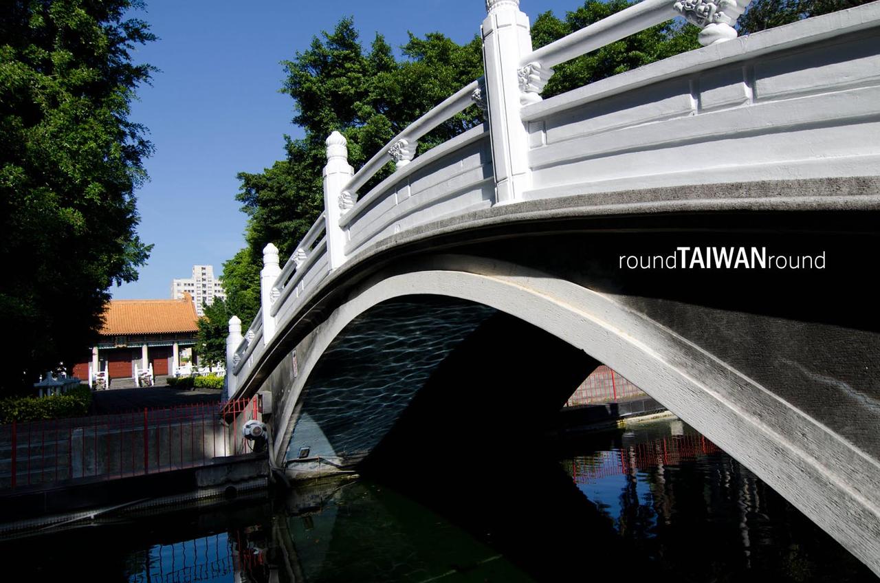 Taichung_Confucius_Temple_____-004.jpg