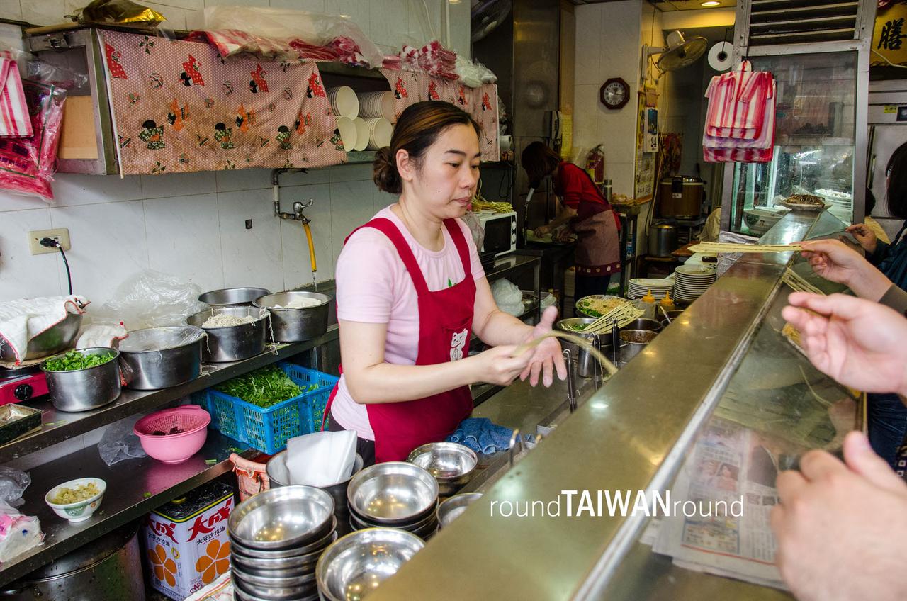 A_Mei_s_Noodle_Shop_______-002.jpg