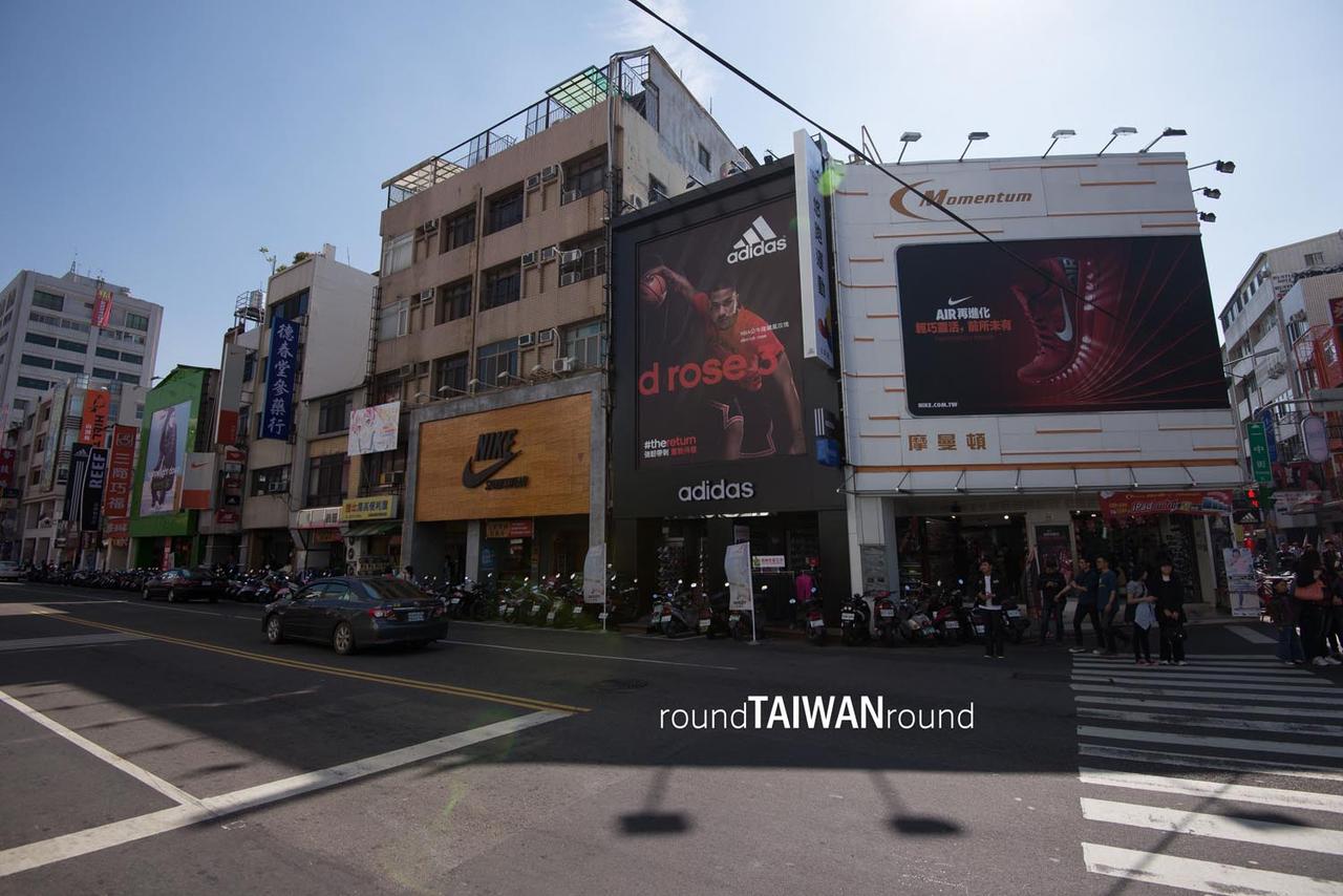 Yizhong_Street______-001.jpg
