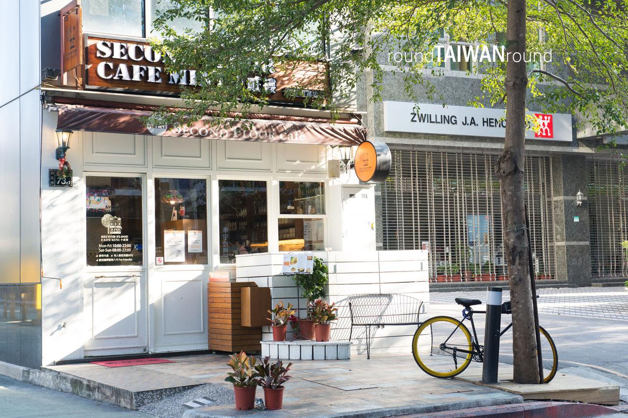Second_Floor_Cafe_______-001.jpg