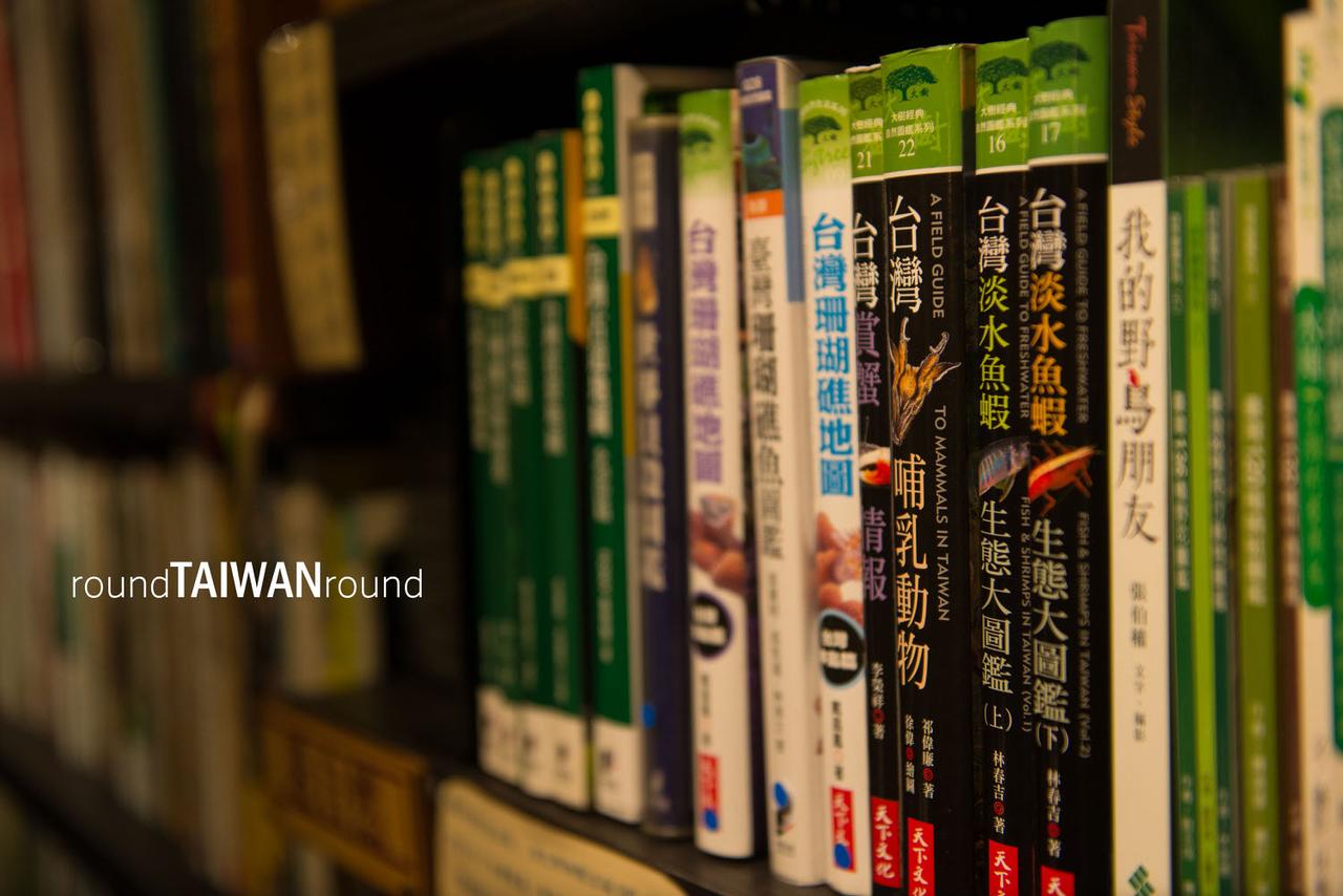 Zeelandia_Travel___Books-016.jpg