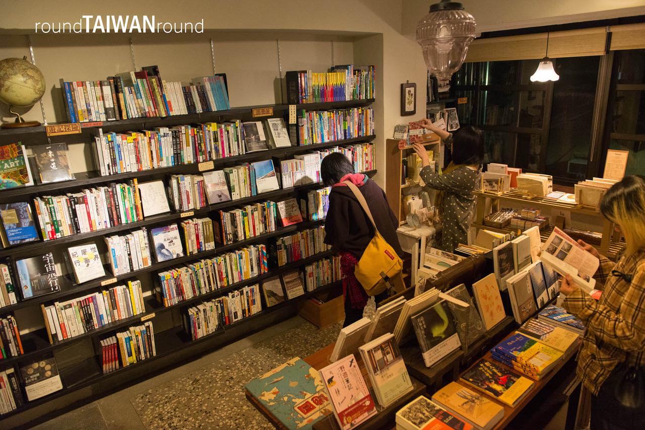 Zeelandia_Travel___Books-007.jpg