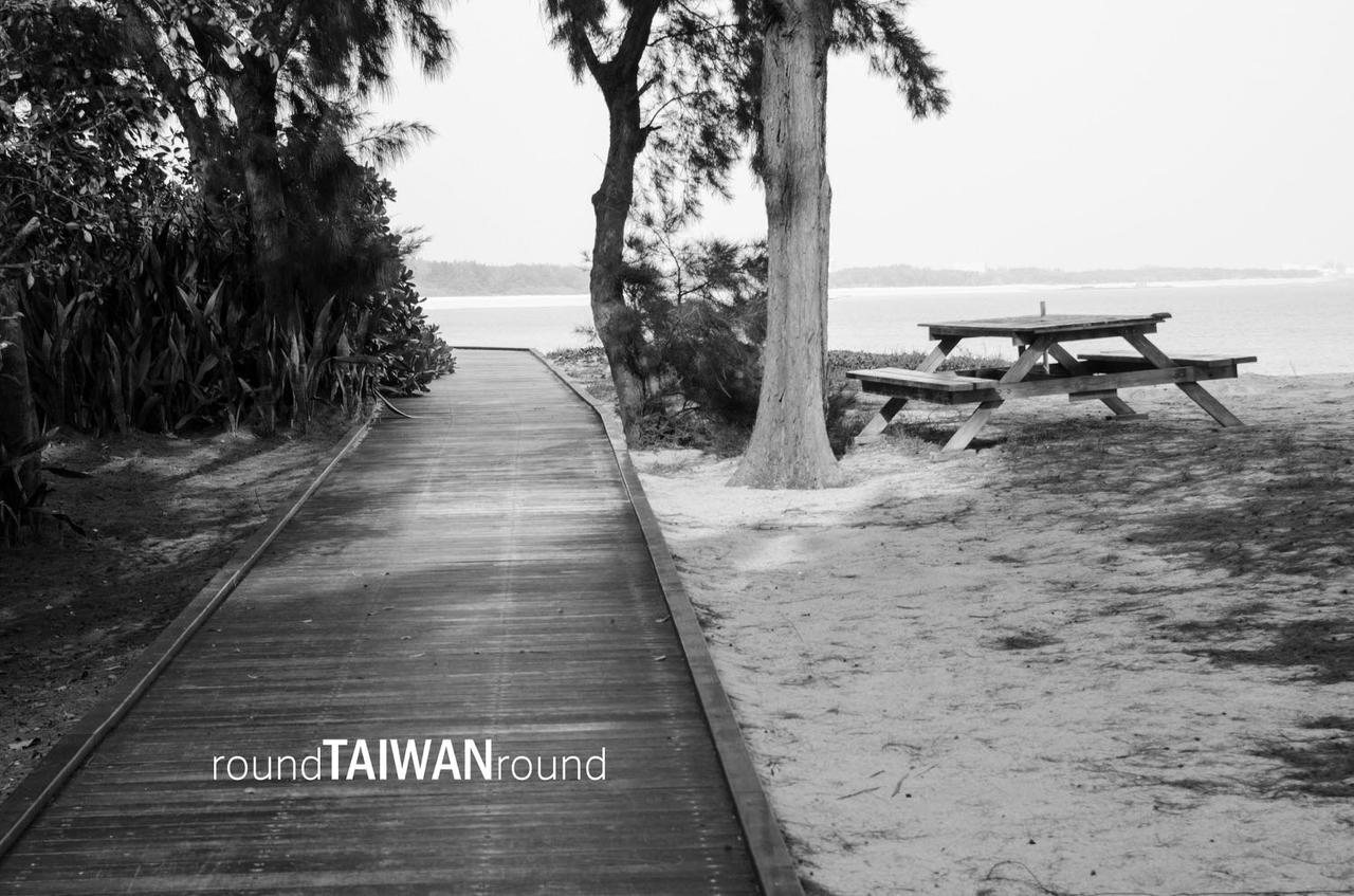 Aimen_Beach_______-009.jpg