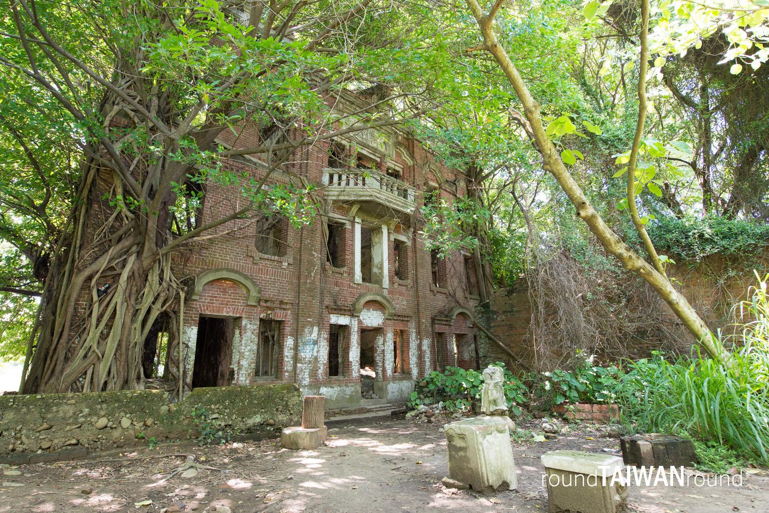 Minxiong_Haunted_House_______-022.jpg