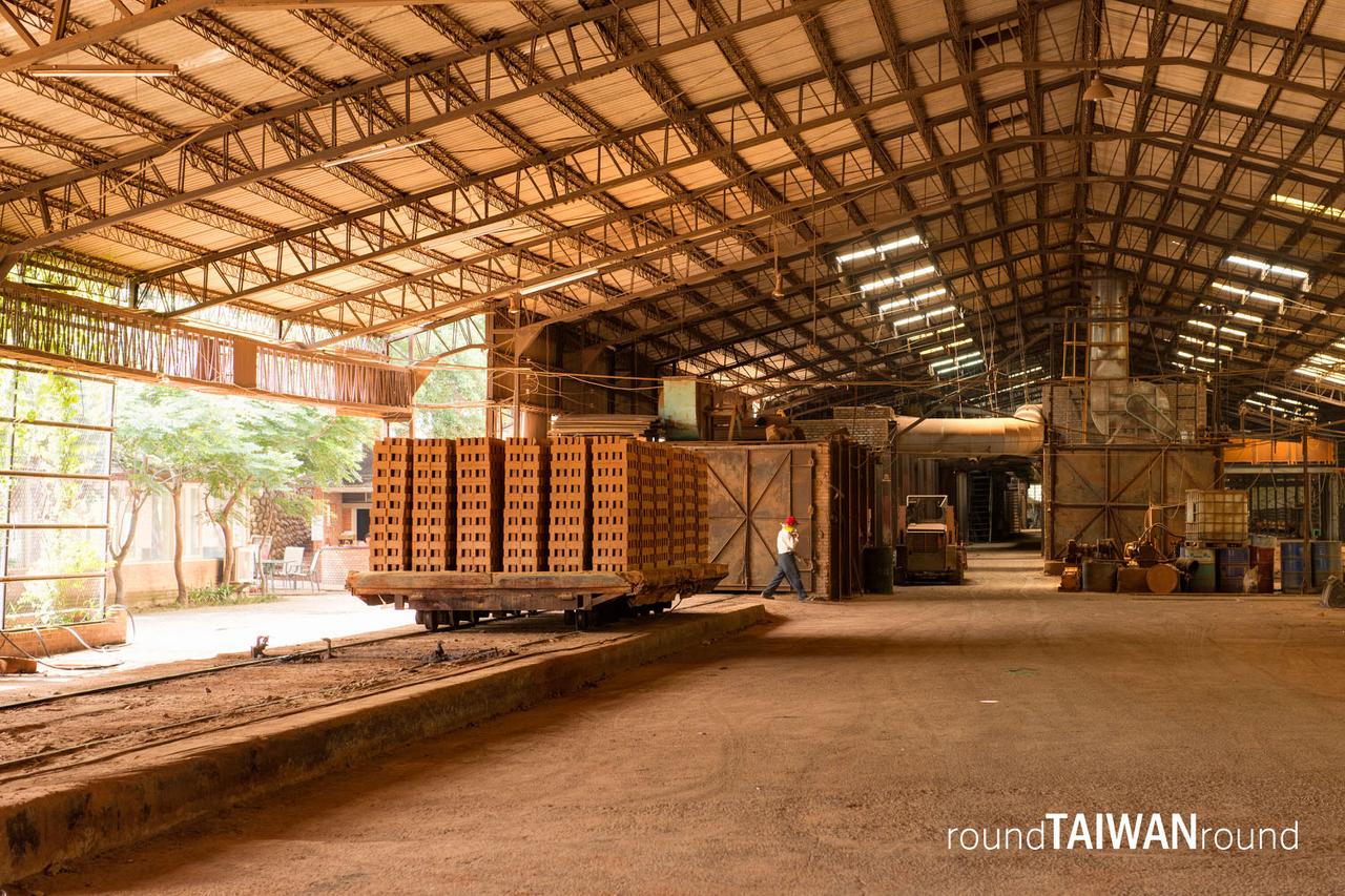Jinliangxing_Brick_Factory__________-010.jpg