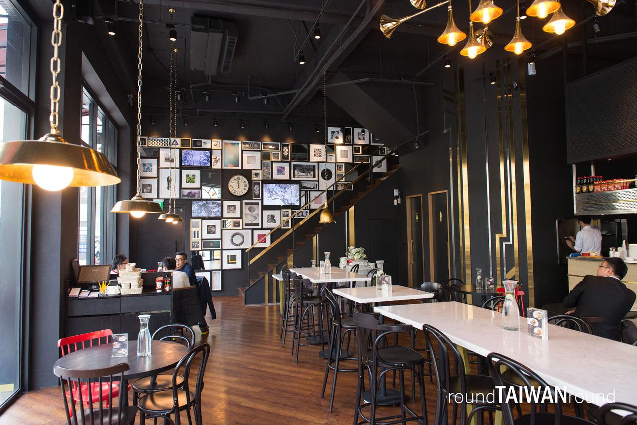 Love_One_Cafe_______-027.jpg