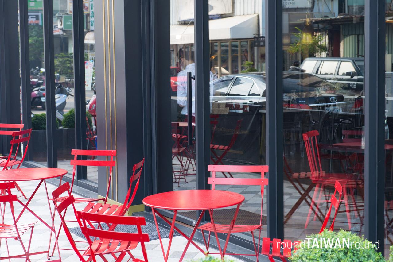 Love_One_Cafe_______-020.jpg