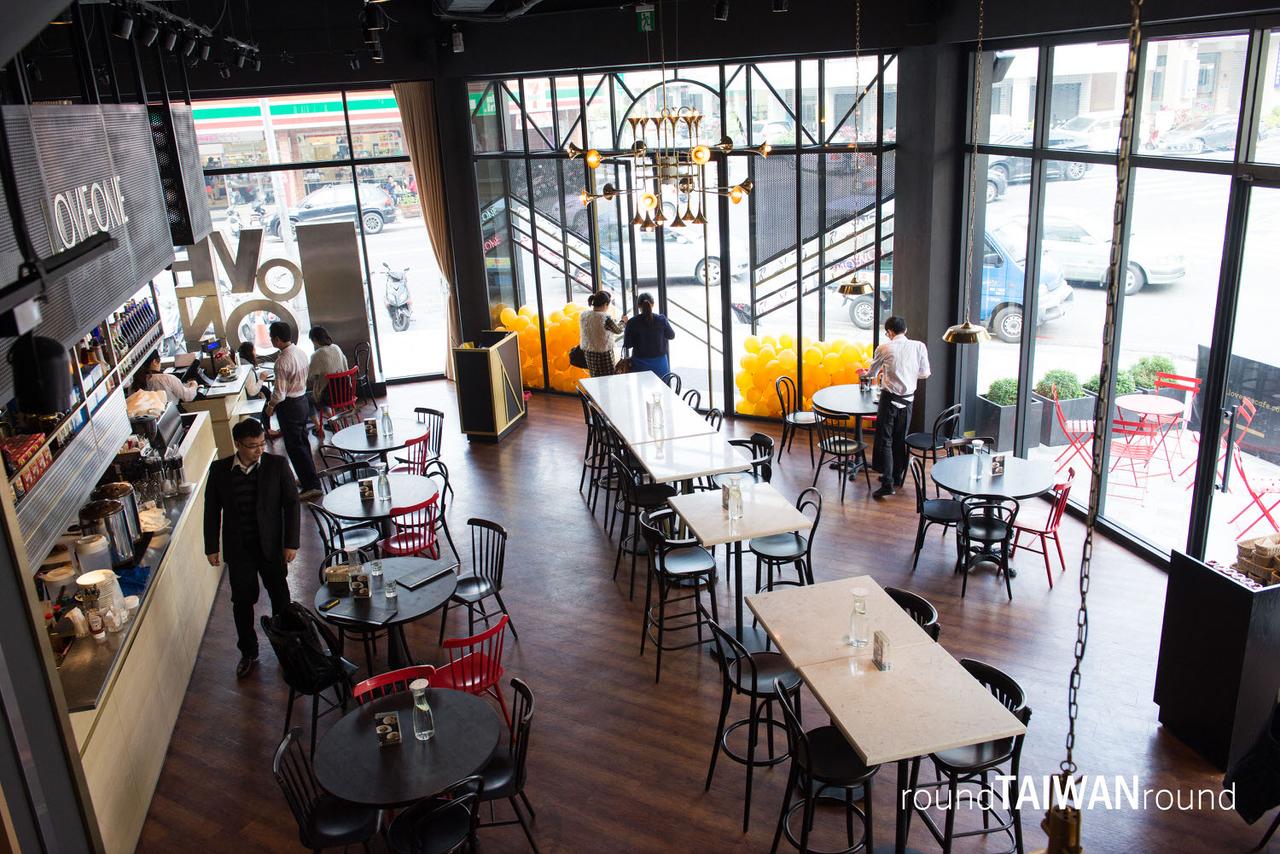 Love_One_Cafe_______-004.jpg