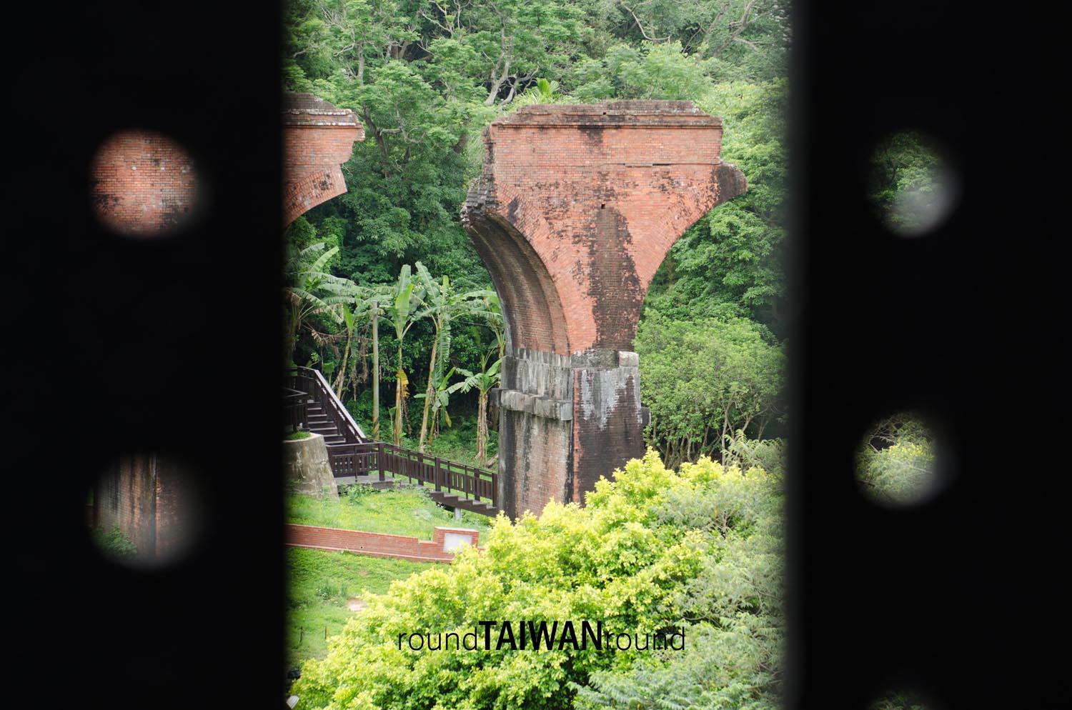 Remains_of_Longteng_Bridge_______-008.jpg