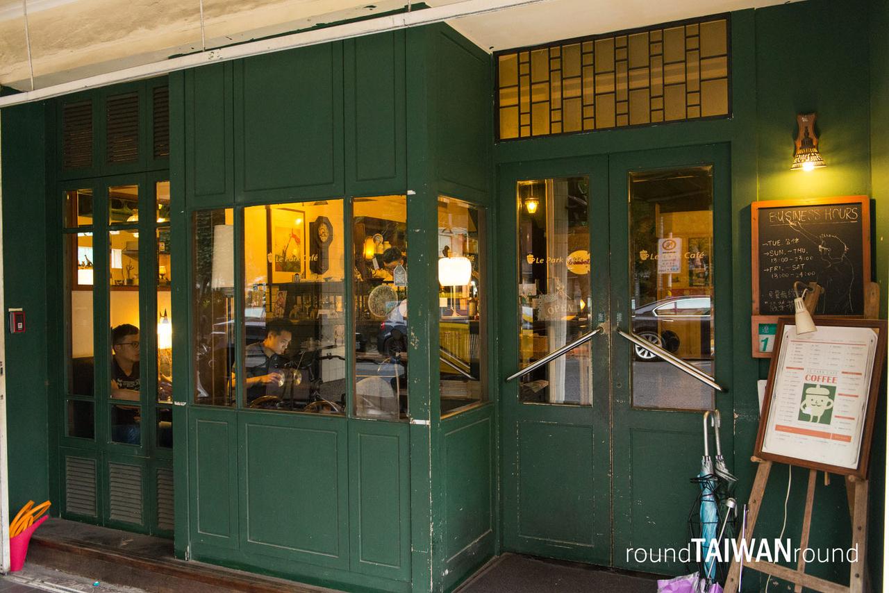 Le_Park_Cafe________-016.jpg
