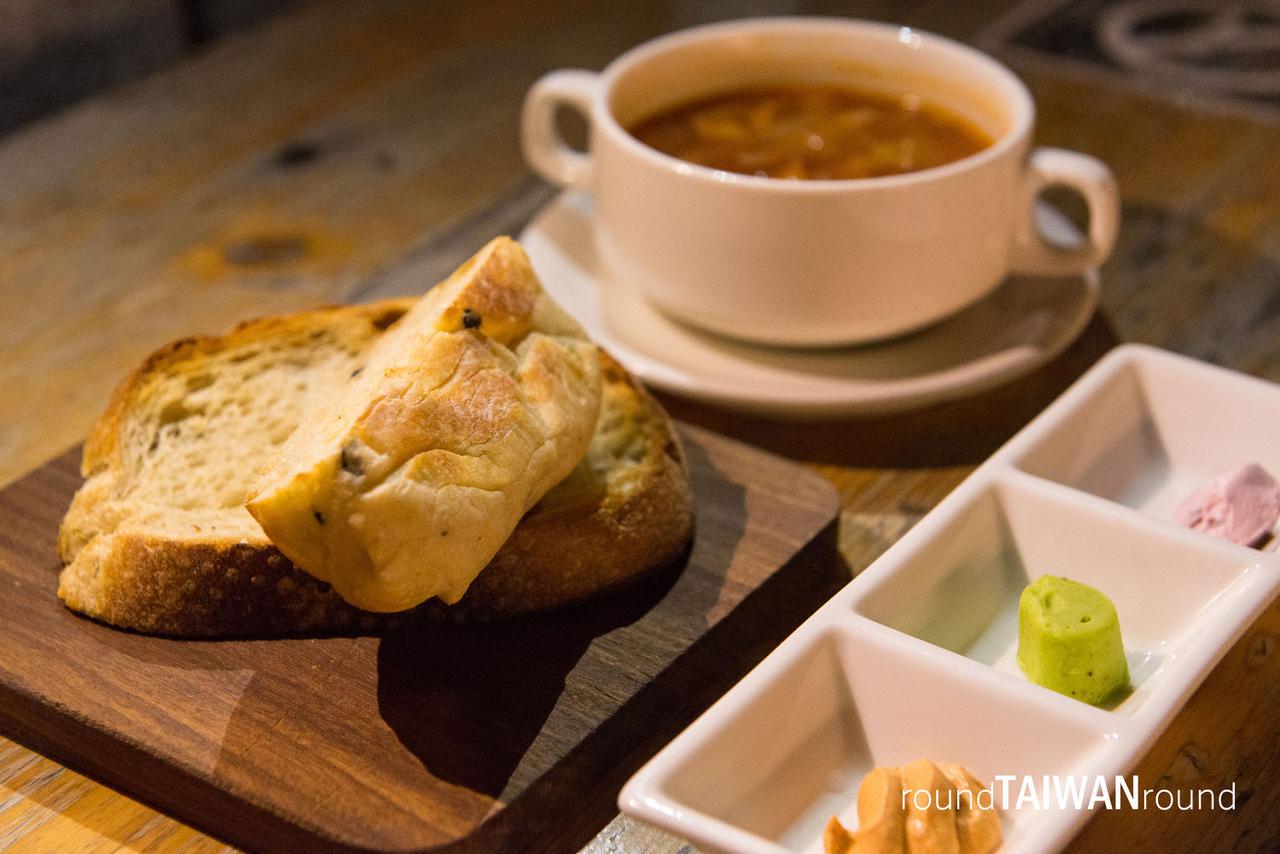 Oma_s_Berlin_Bistro_________-014.jpg