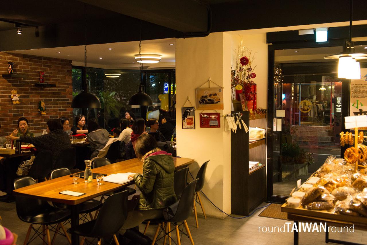 Oma_s_Berlin_Bistro_________-010.jpg