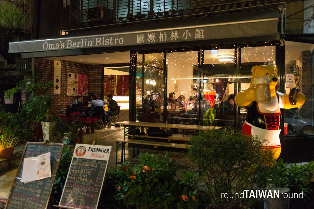 Oma_s_Berlin_Bistro_________-001.jpg