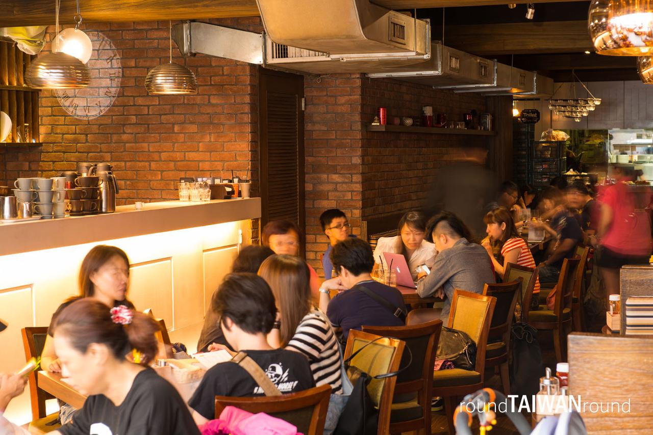 Eating_Time-008.jpg