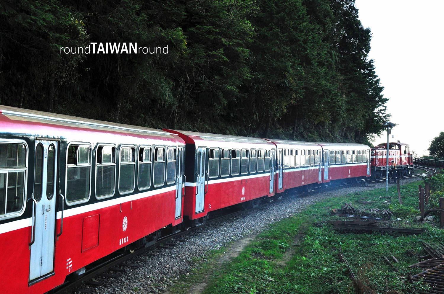 Alishan_Station_________-005.jpg