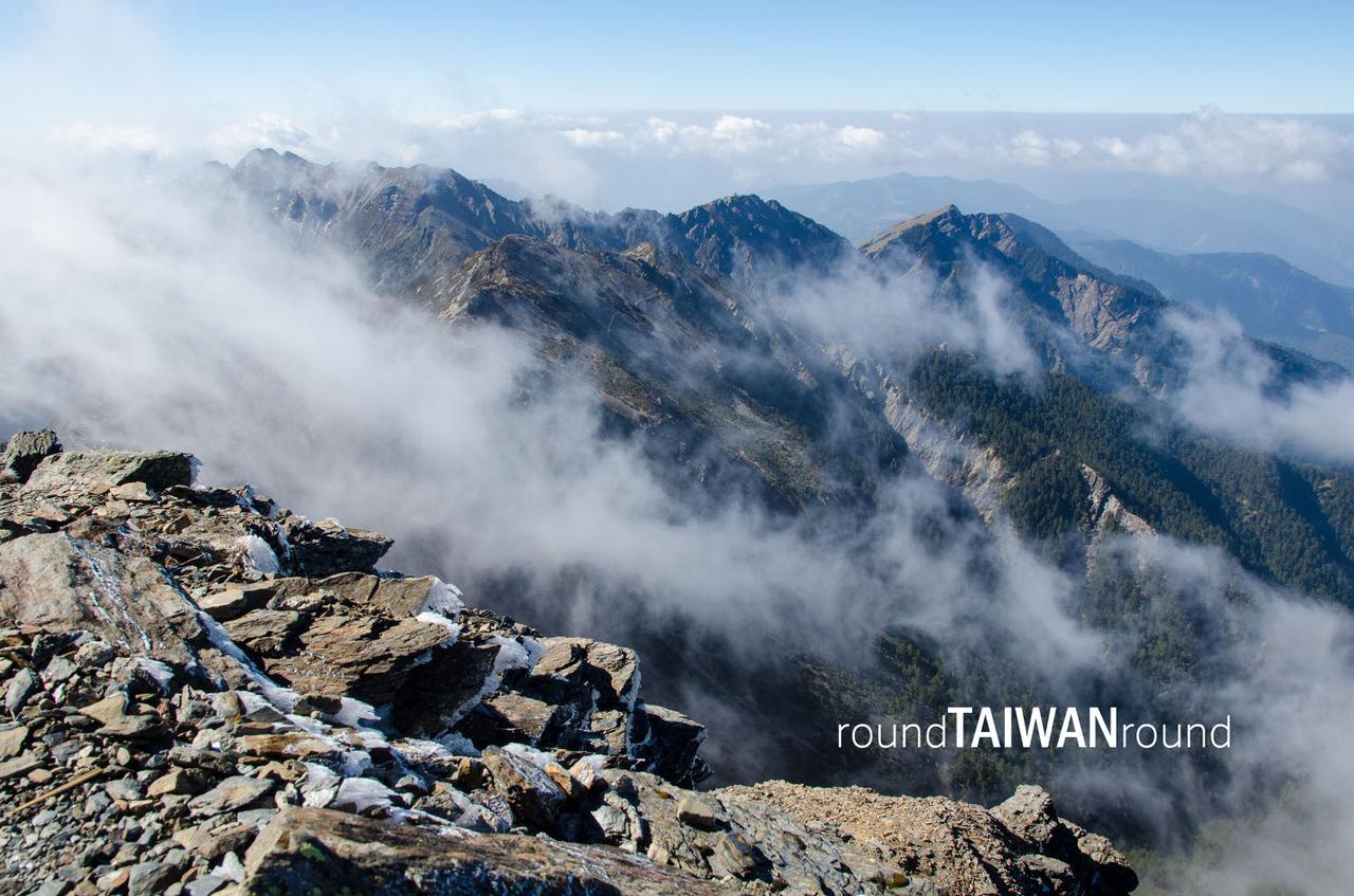 Yushan_Main_Peak_______-021.jpg