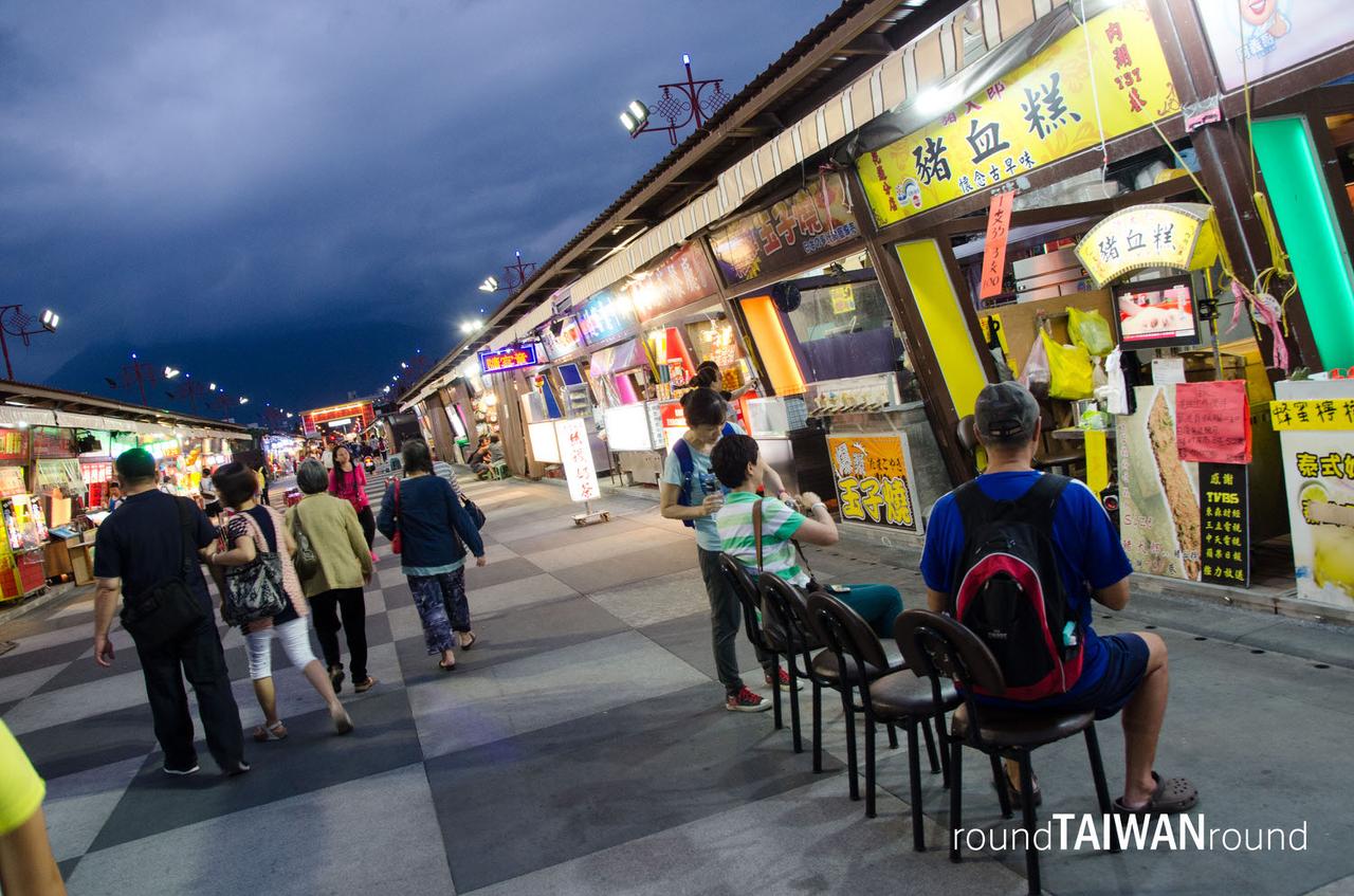 East_Gate_Night_Market________-002.jpg