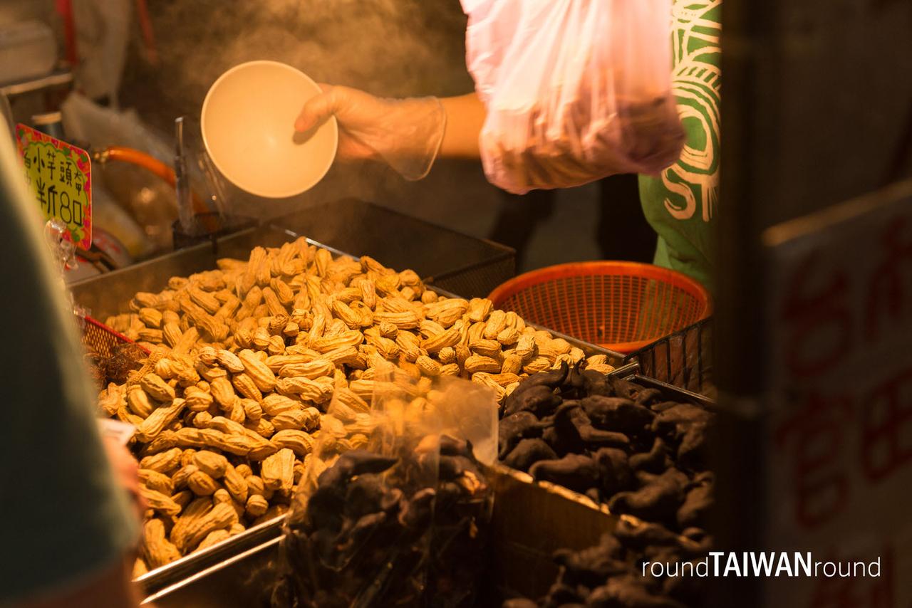 Linjiang_Street_Night_Market________-032.jpg