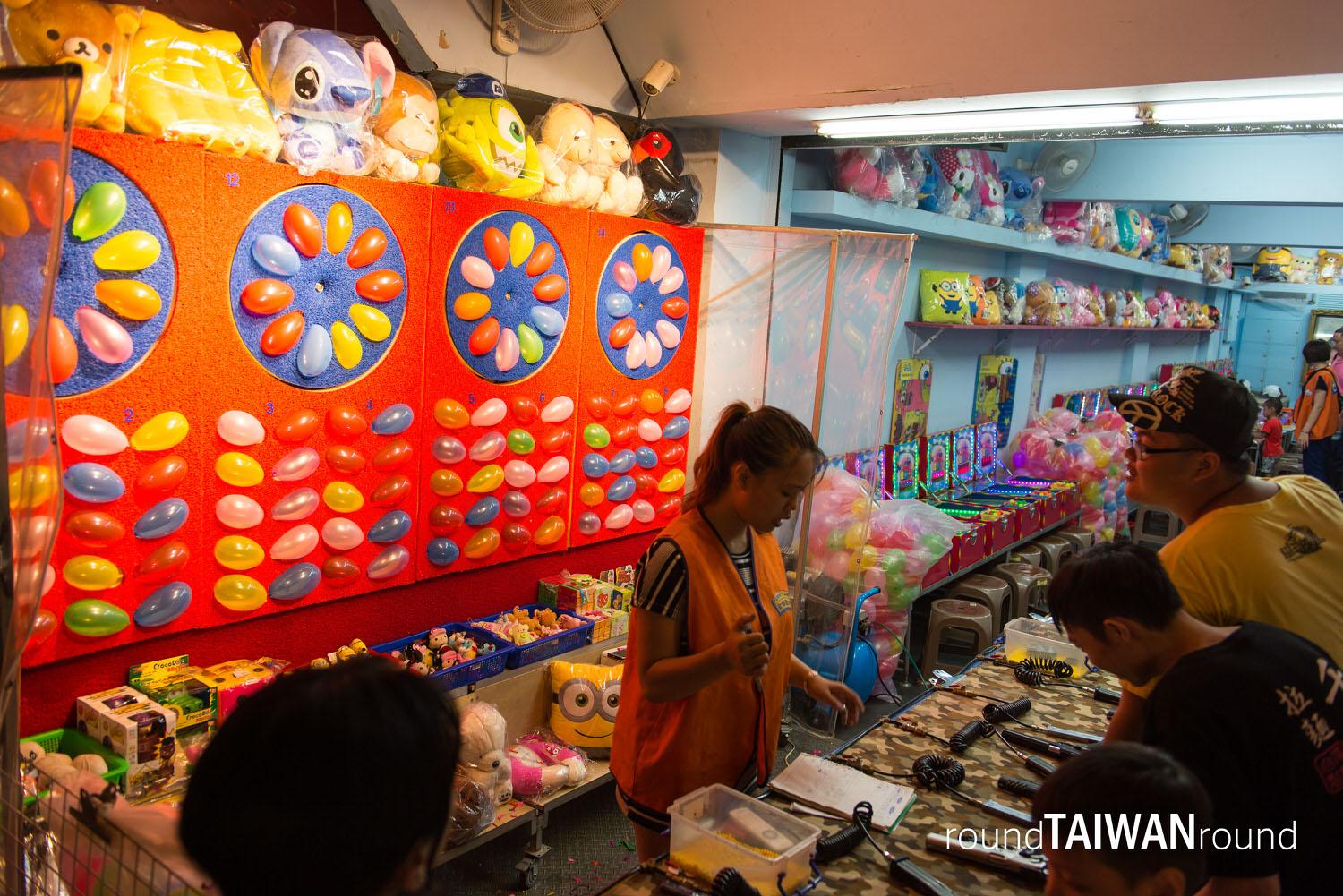 Linjiang_Street_Night_Market________-064.jpg