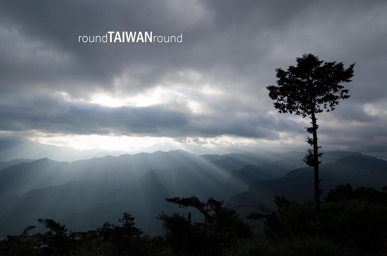 Alishan_Sunrise________-002.jpg