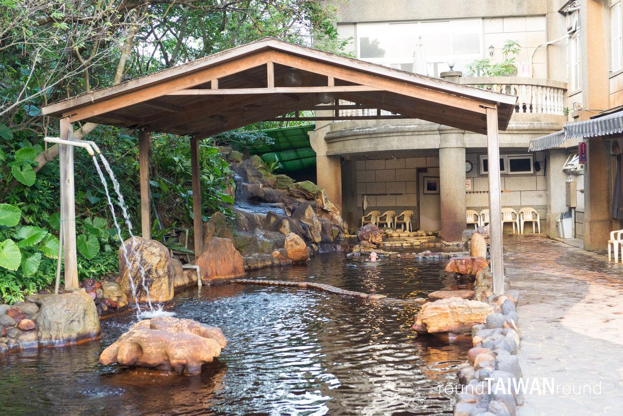 Governor-General_Hot_Spring__________-035.jpg
