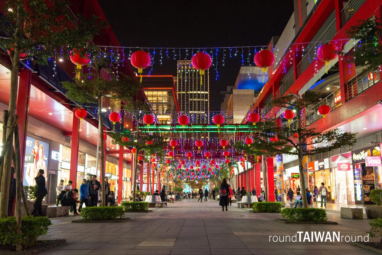 Xinyi_Commercial_District_______-026.jpg