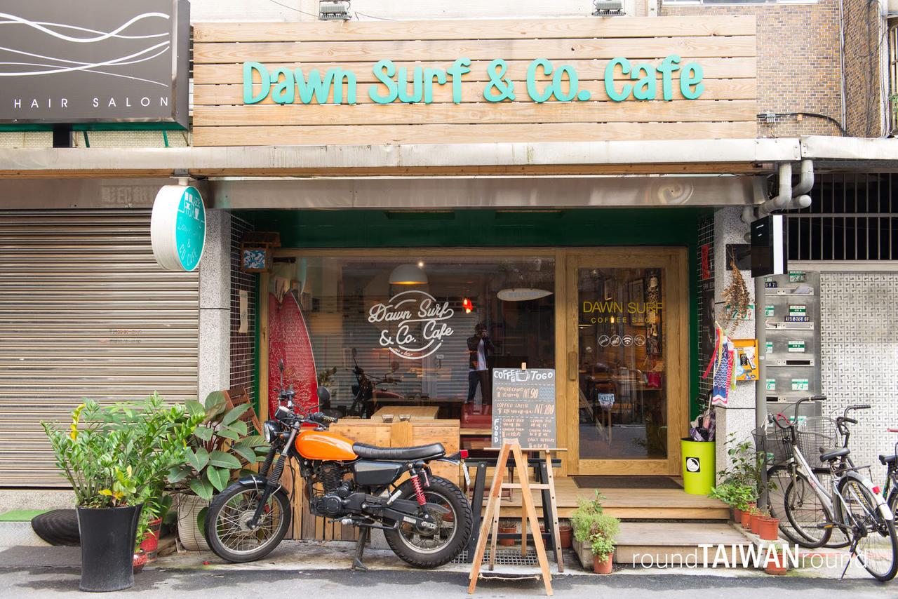 Dawn_Surf___Co._Cafe_______-006.jpg