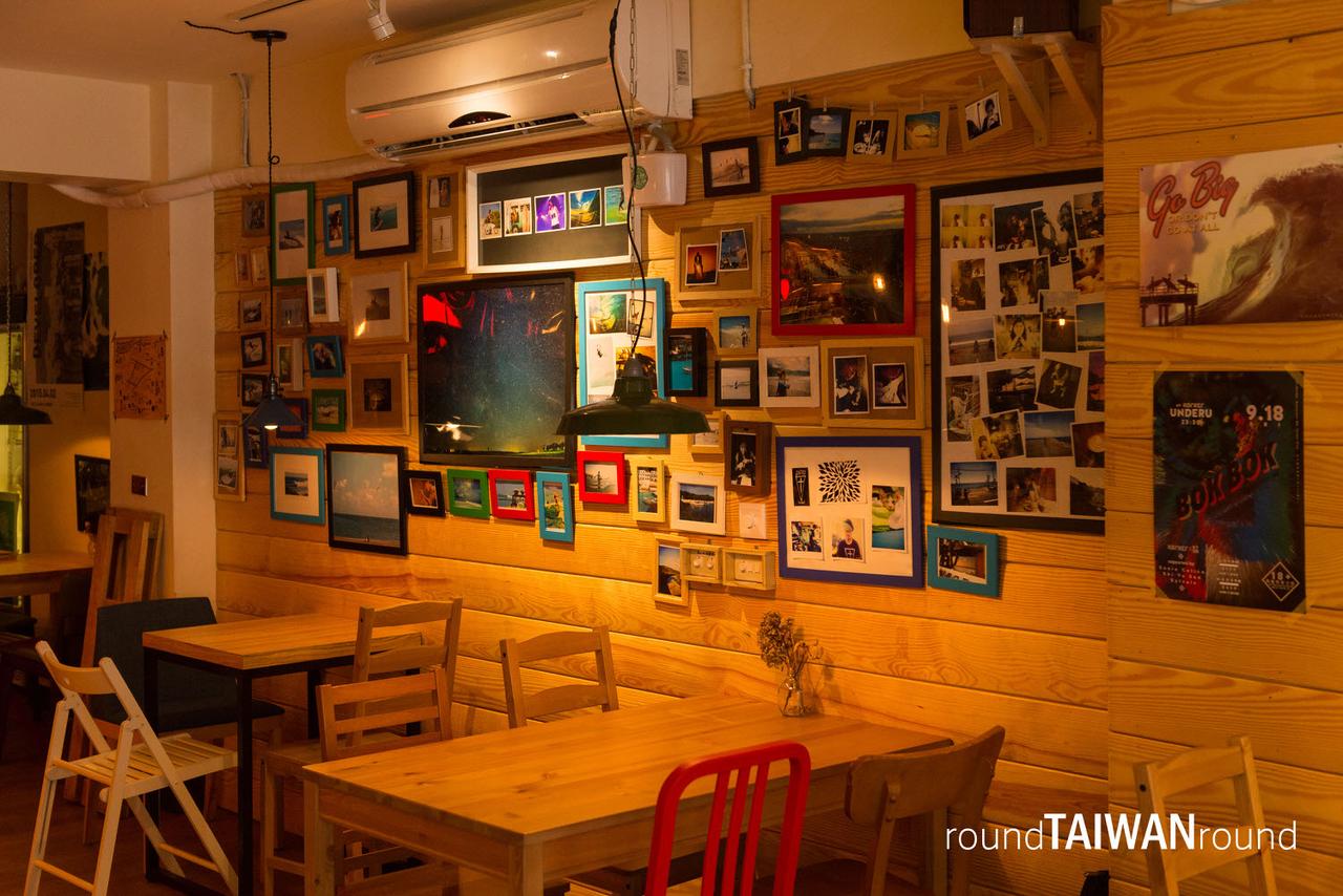 Dawn_Surf___Co._Cafe_______-001.jpg