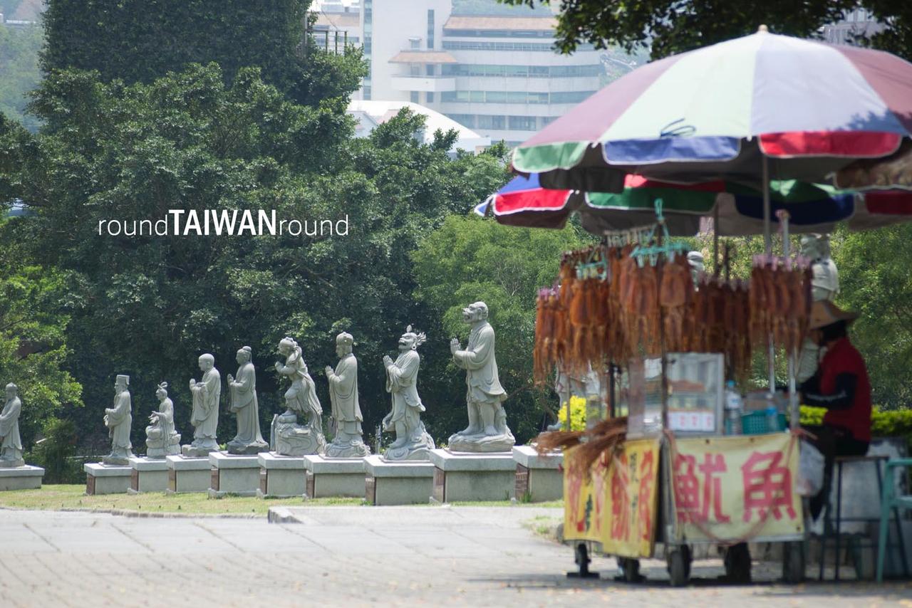 Great_Buddha_Statue_of_Baguashan________-002.jpg