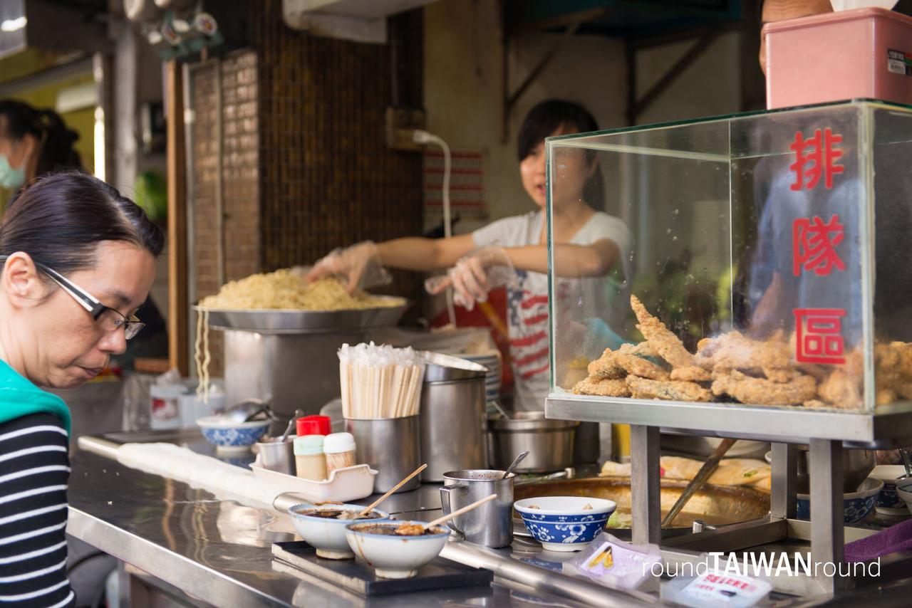 Haowei_Fried_Fish_Noodle_Soup___________-006.jpg