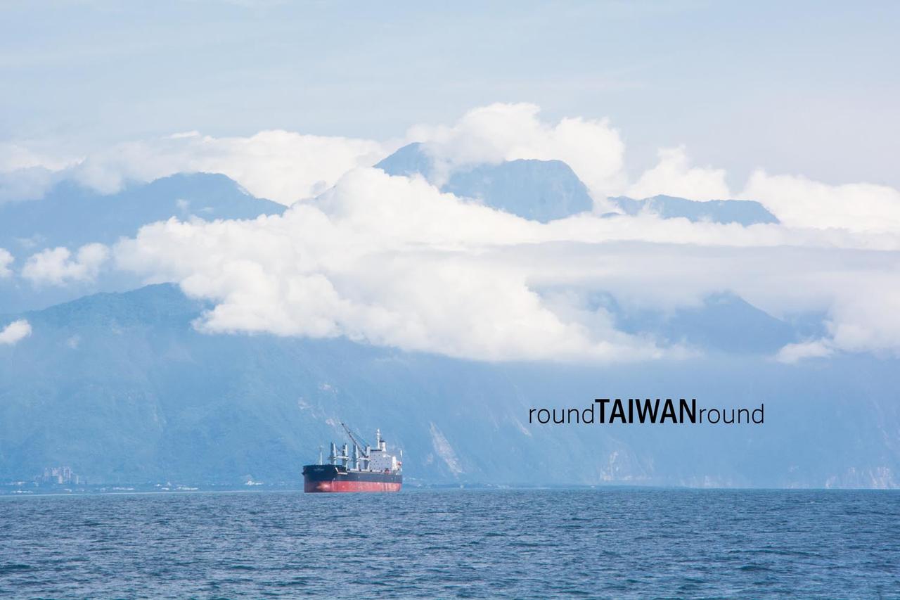 Hualien_Port_Whale_Watching________-030.jpg