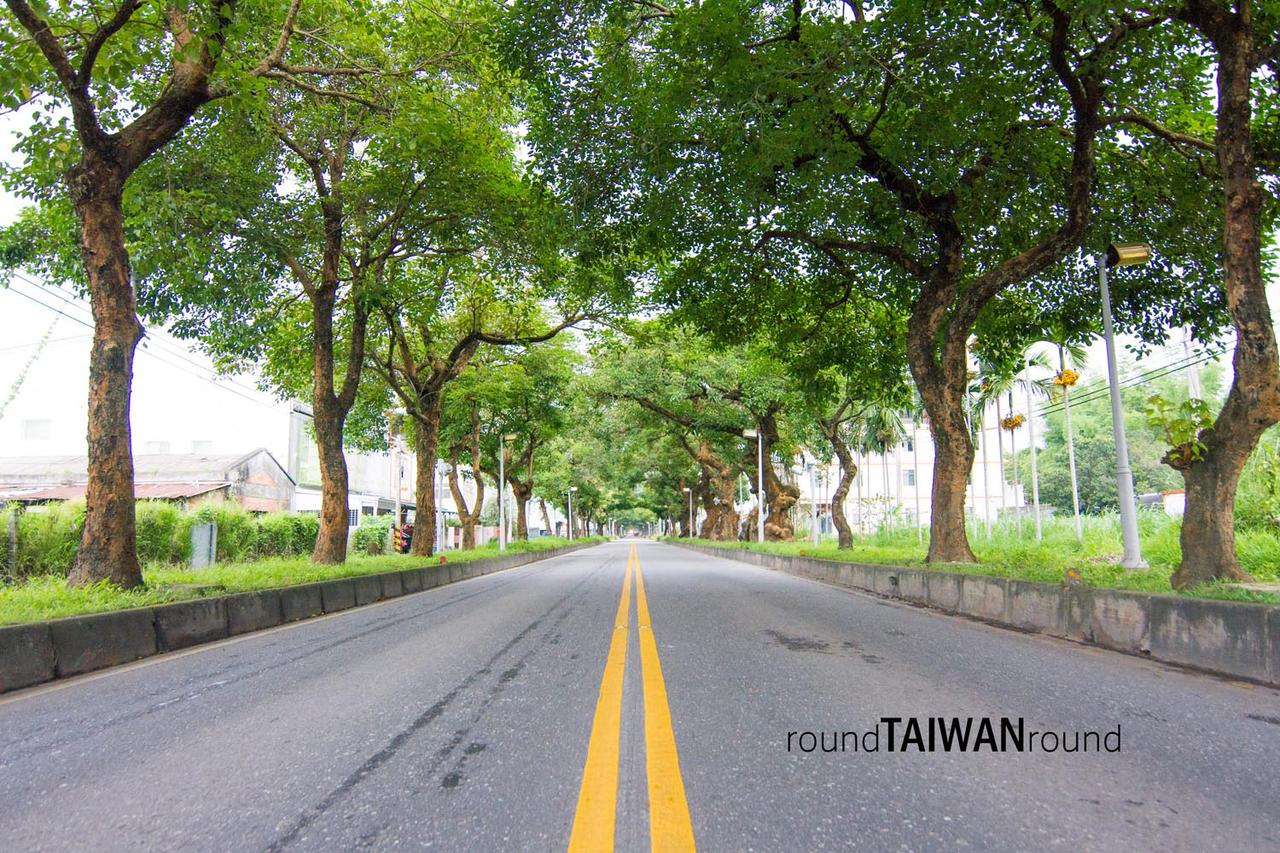 Wuling_Green_Tunnel_________-002.jpg