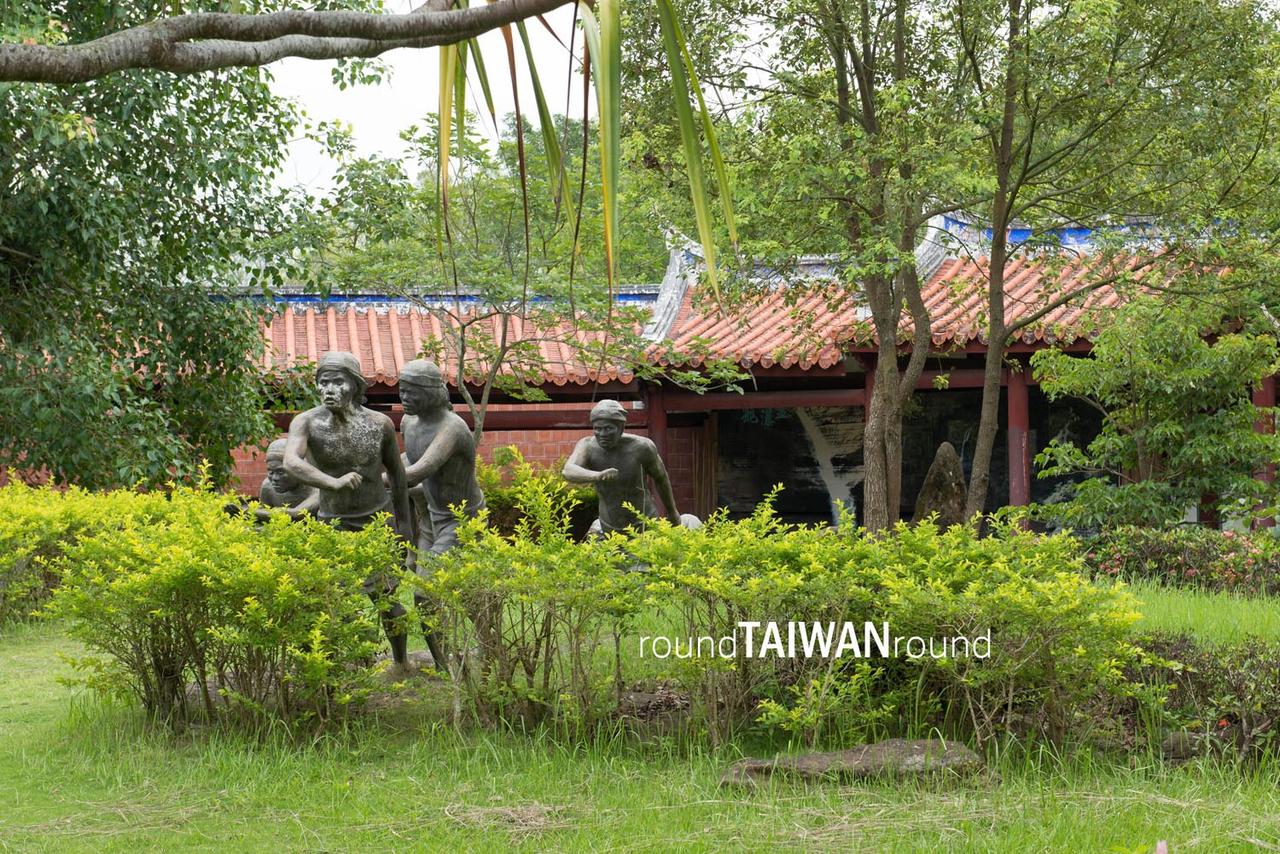 Wufeng_Park_______-015.jpg