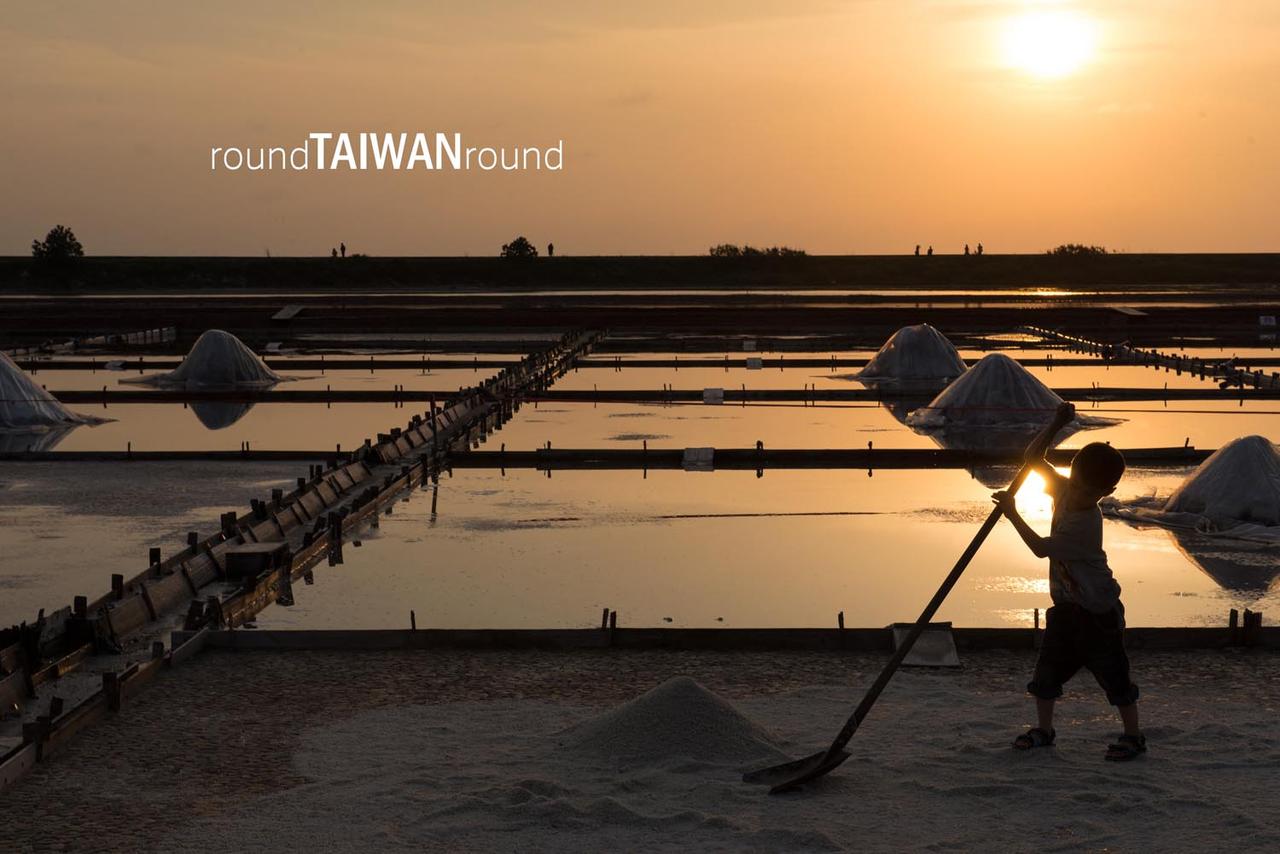Jingzijiao_Tile-paved_Salt_Fields__________-005.jpg