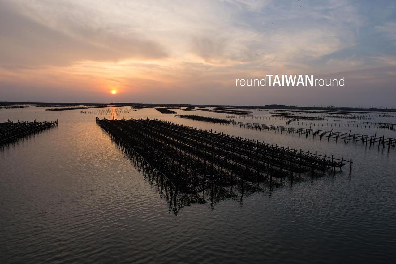 Jingzijiao_Tile-paved_Salt_Fields__________-017.jpg
