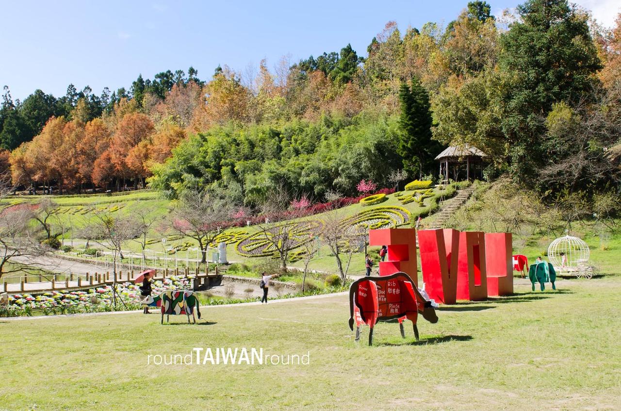 Small_Swiss_Garden________-004.jpg