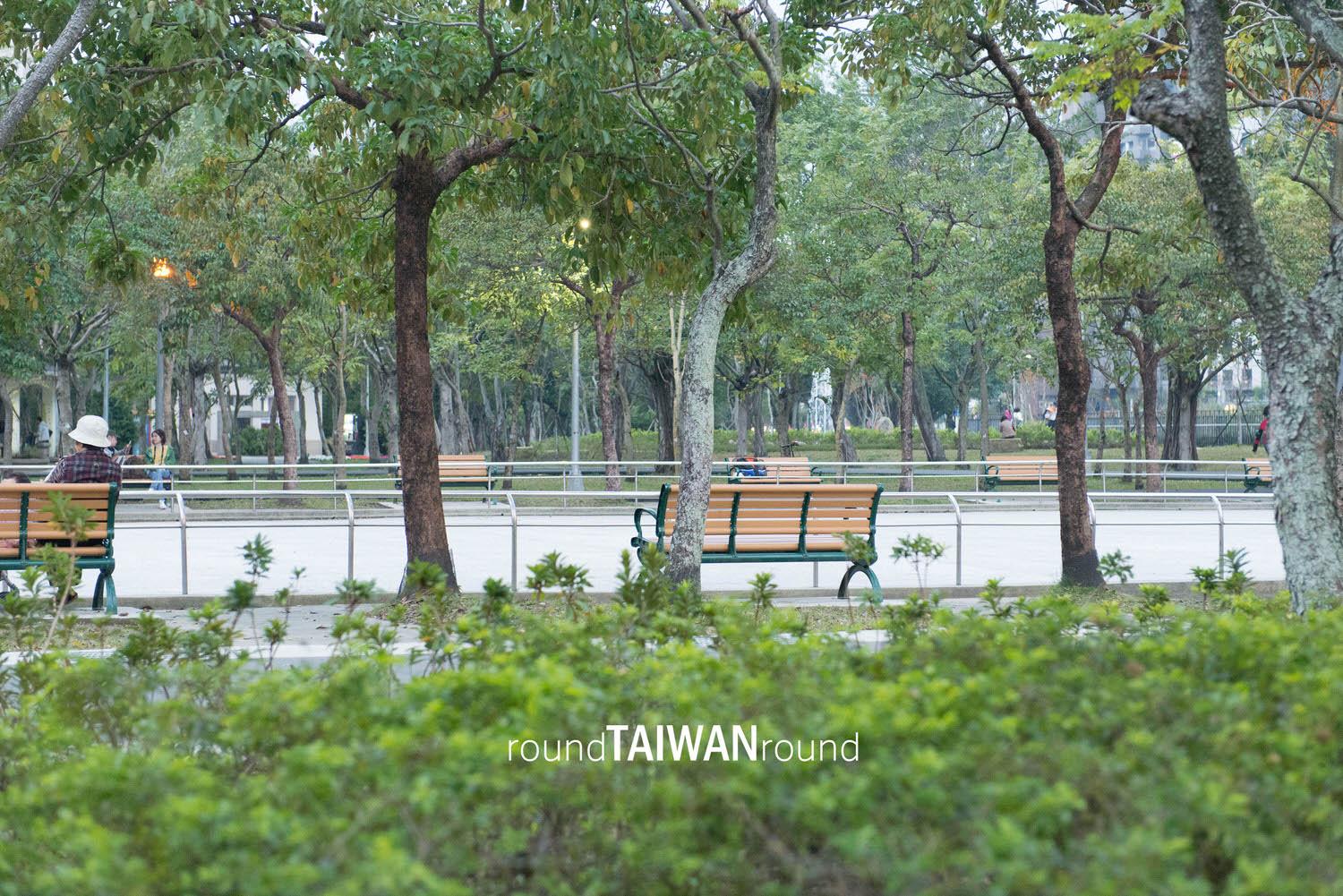 Daan_Forest_Park_________-011.jpg