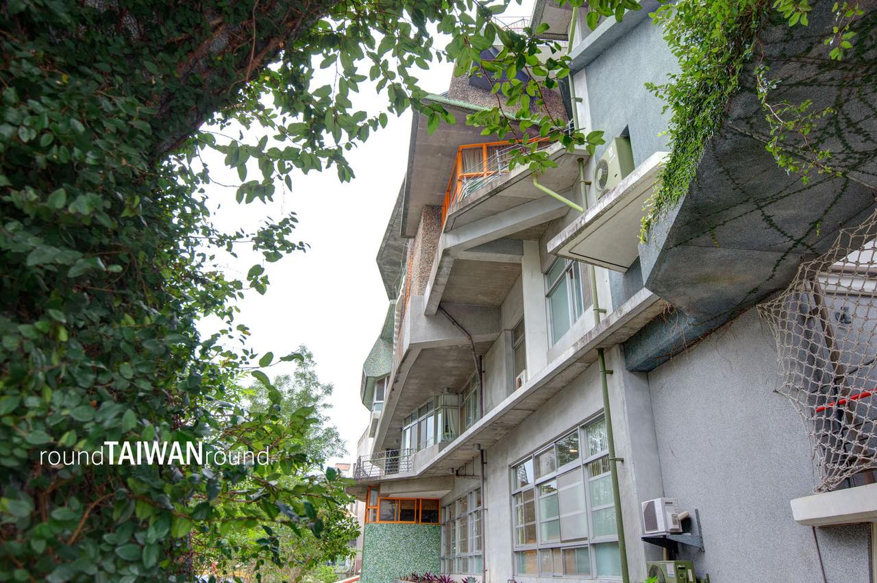 Jiaoxi_Household_Registration_Office__________-004.jpg