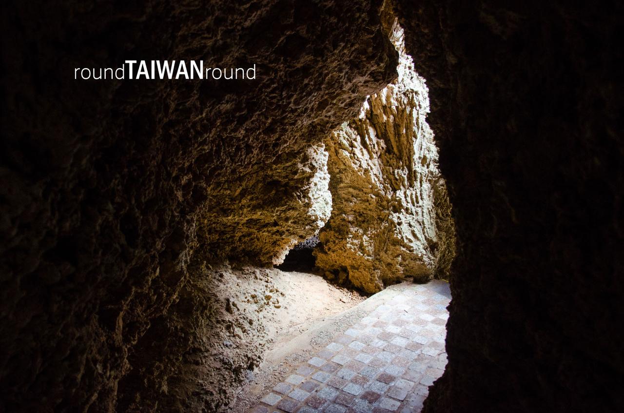 Beauty_Cave______-005.jpg