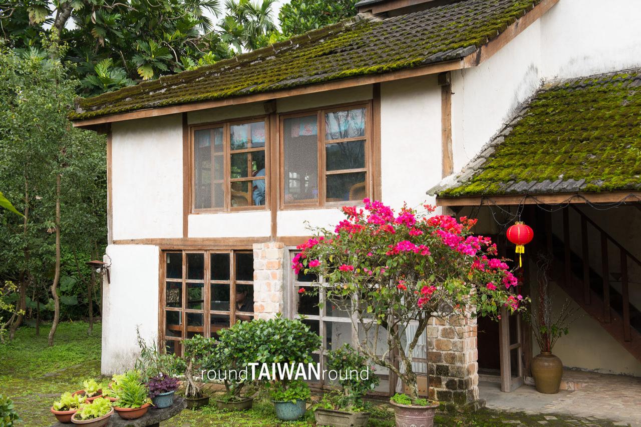 Tobacco_Barn_House_Village_________-001.jpg