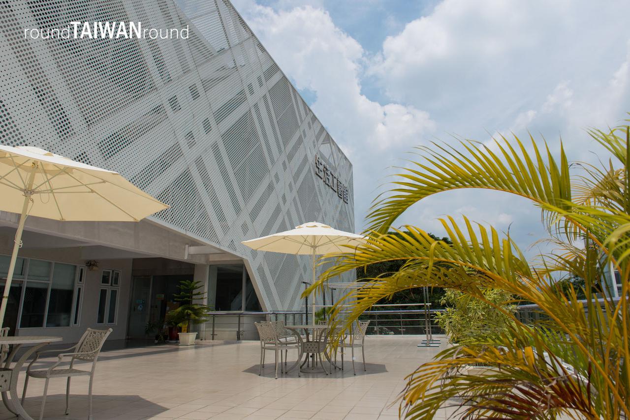 Taiwan_Craft_Cultural_Park___________-004.jpg