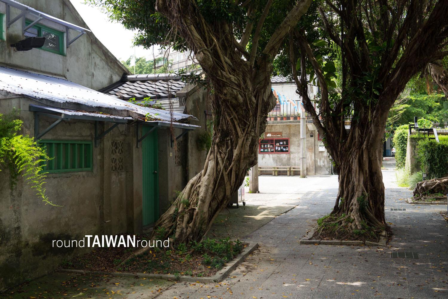 Four_Four_South_Village_______-004.jpg