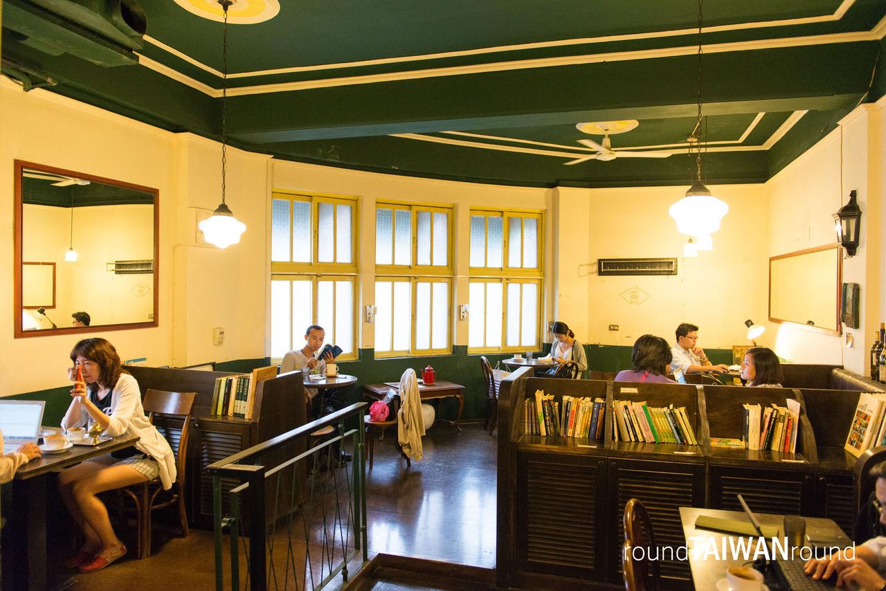Le_Park_Cafe________-003.jpg
